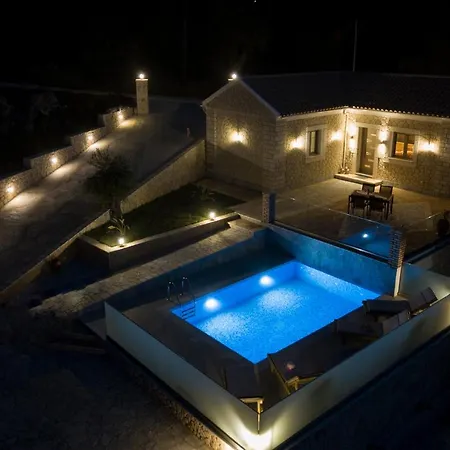 Ioanna Villa
